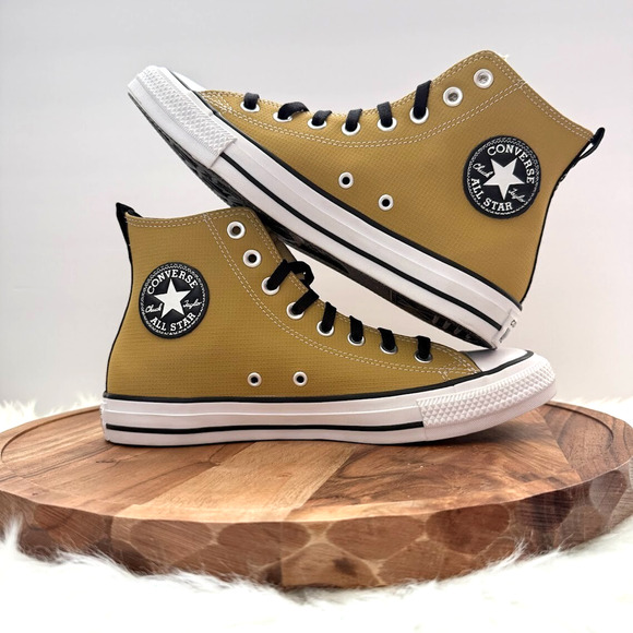 Converse Chuck Taylor All Star Hi Leather Size Men's 7.5 Women's 9.5 Dunes/Cape - Picture 1 of 10